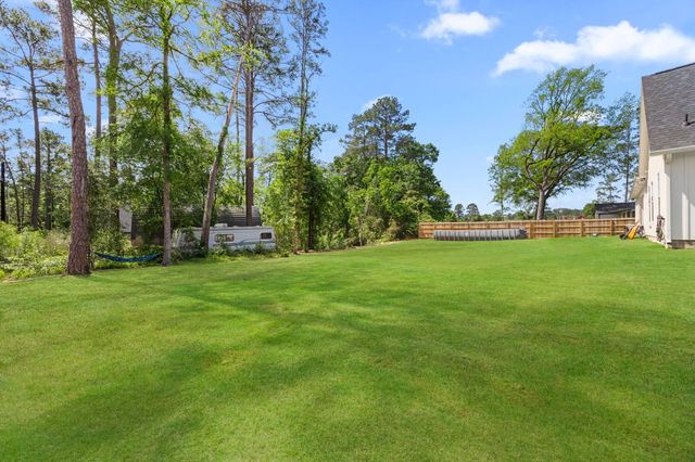 15245 Alchester Lane, Plantersville, TX 77363