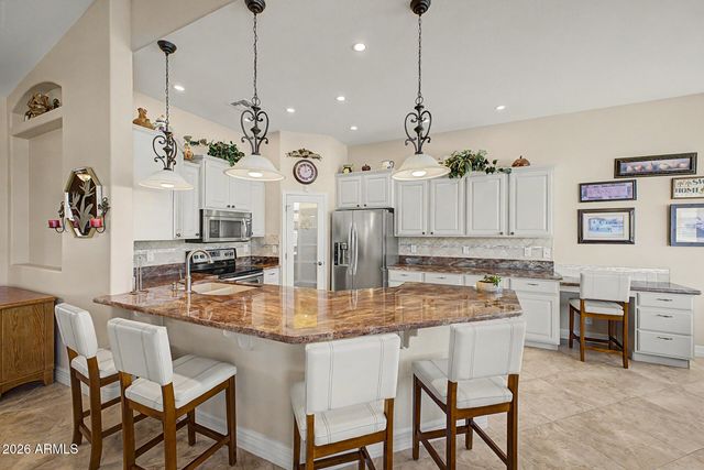 11539 E NELL Avenue, Mesa, AZ 85209