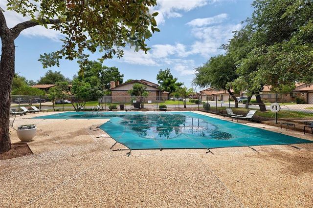 2022 Verbena DR, Austin, TX 78750
