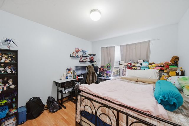 798 River Walk Drive, Wheeling, IL 60090