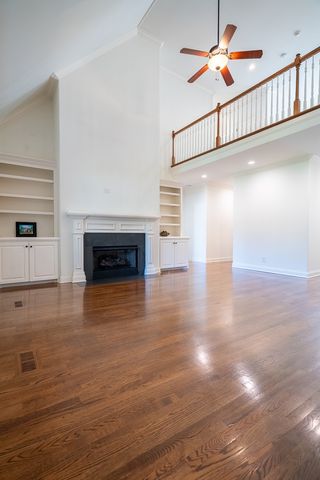 668 Springlake Dr, Franklin, TN 37064