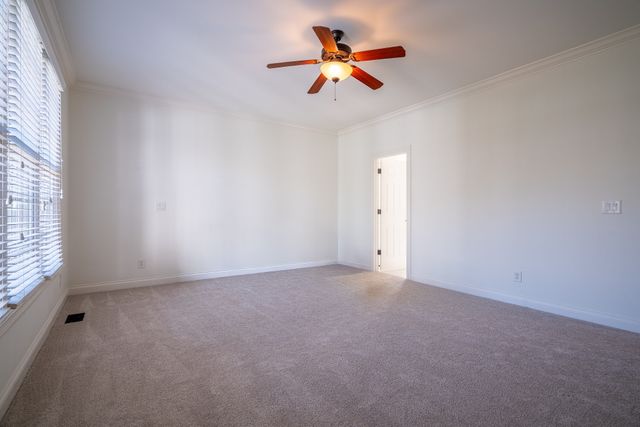668 Springlake Dr, Franklin, TN 37064