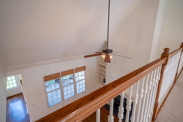 668 Springlake Dr, Franklin, TN 37064