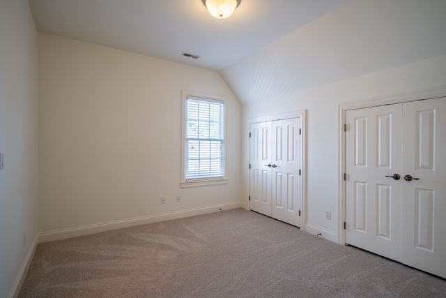 668 Springlake Dr, Franklin, TN 37064