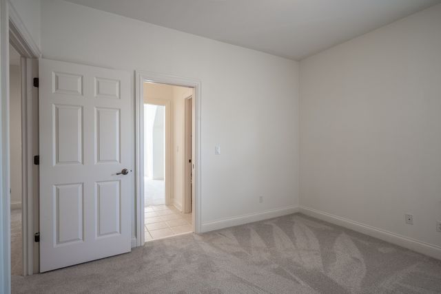 668 Springlake Dr, Franklin, TN 37064