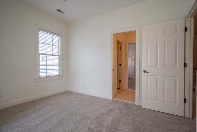 668 Springlake Dr, Franklin, TN 37064