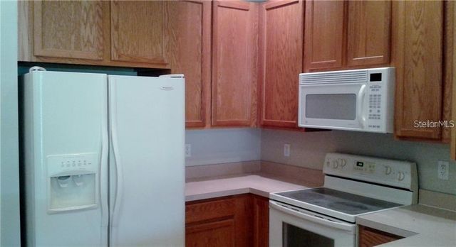 4213 VIA PIEDRA CIRCLE 8-104, Sarasota, FL 34233