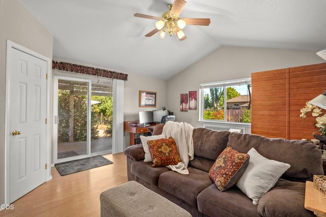2872 Galaxy Way, Grants Pass, OR 97527