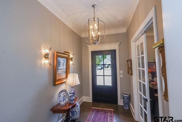 7521 Northlake Dr., Tyler, TX 75703