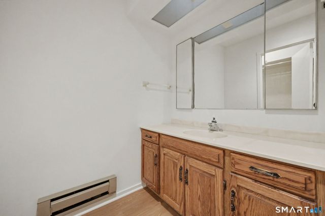 4 Heritage Crest C, Southbury, CT 06488