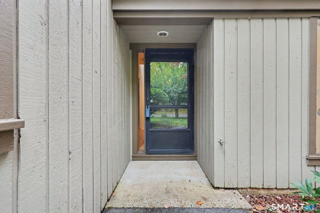 4 Heritage Crest C, Southbury, CT 06488