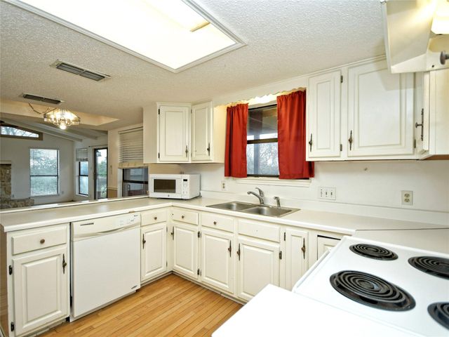 12895 Park DR, Austin, TX 78732