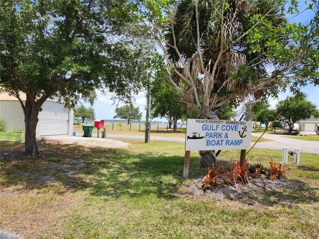 13128 FORESMAN BOULEVARD, Port Charlotte, FL 33981