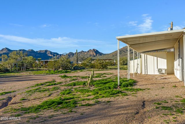 4556 N IRONWOOD Drive, Apache Junction, AZ 85120