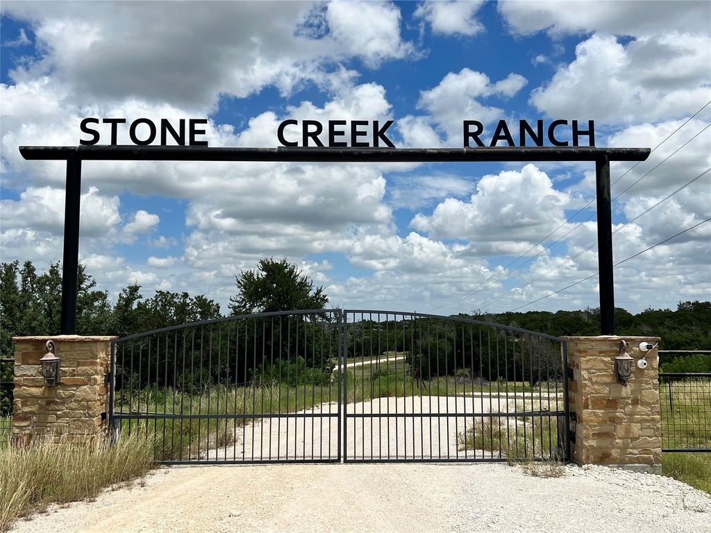 2452 Stone Creek Ranch DR, Evant, TX 76525