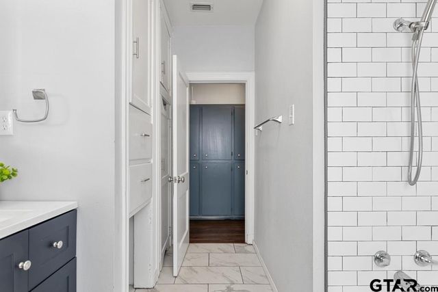 1015 Donnybrook Ave, Tyler, TX 75701