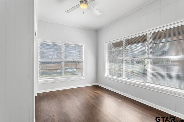 1015 Donnybrook Ave, Tyler, TX 75701