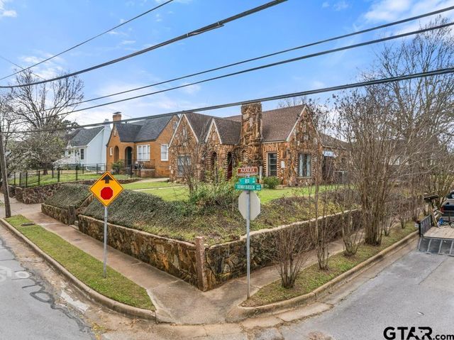 1015 Donnybrook Ave, Tyler, TX 75701