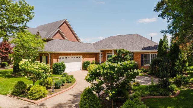 4736 Firebrook Boulevard, Lexington, KY 40513