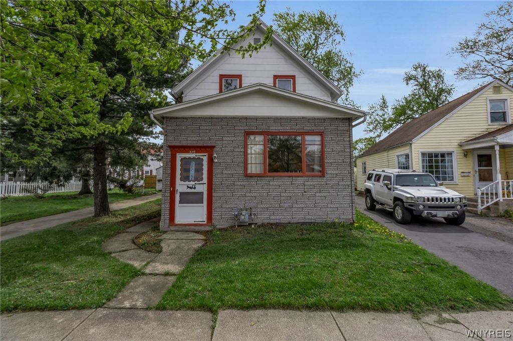 115 Fuller Avenue, Tonawanda, NY 14150