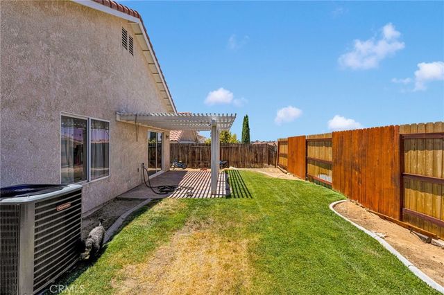 17592 Electra Drive, Victorville, CA 92395
