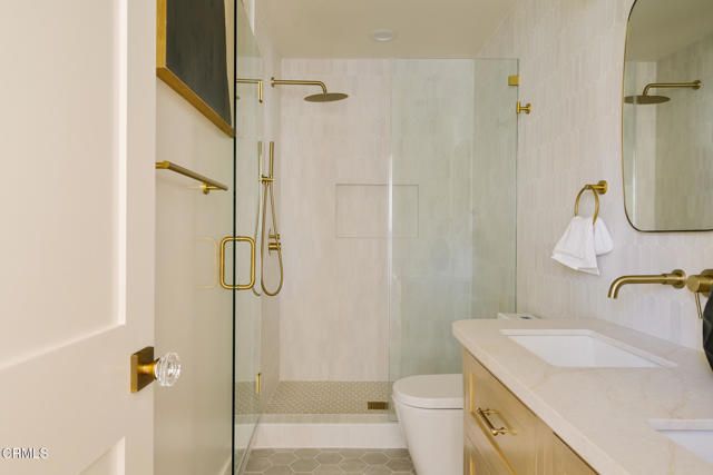 4170 4th Avenue, Los Angeles, CA 90008