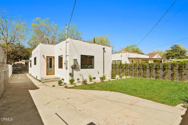 4170 4th Avenue, Los Angeles, CA 90008