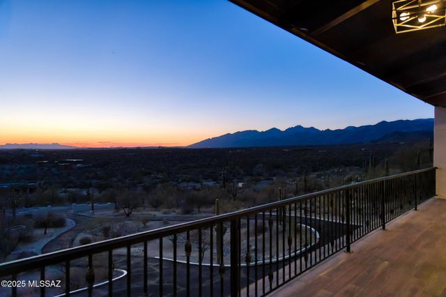 2302 N Camino Cascabel, Tucson, AZ 85749