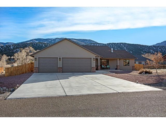 1115 E Sabeta Ave, Poncha Springs, CO 81242