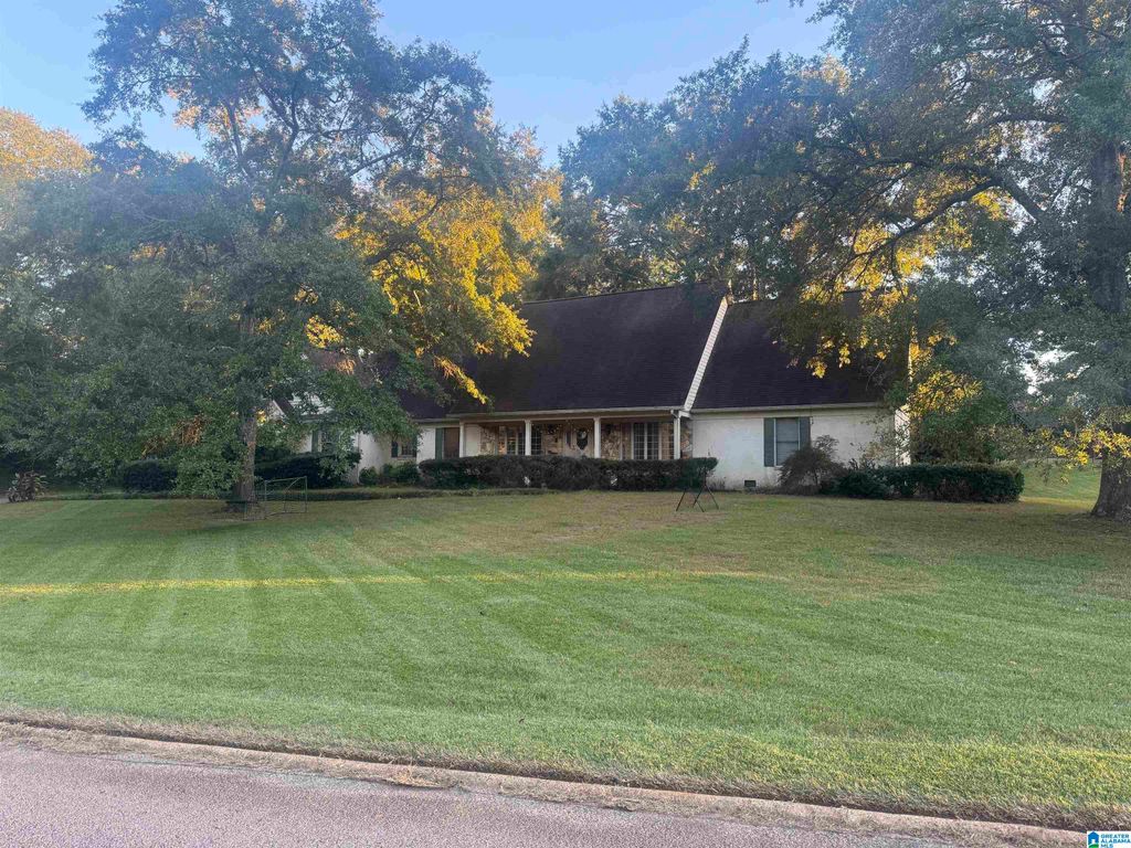 1457 DOGWOOD CIRCLE, Roanoke, AL 36274