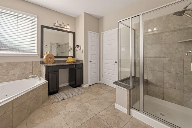 2208 Hannah Creek Court, Pearland, TX 77089