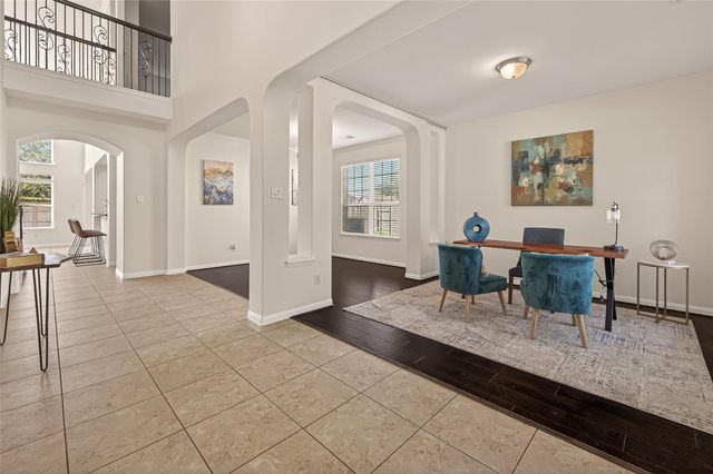 2208 Hannah Creek Court, Pearland, TX 77089