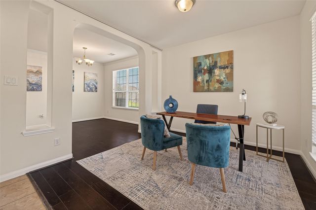 2208 Hannah Creek Court, Pearland, TX 77089