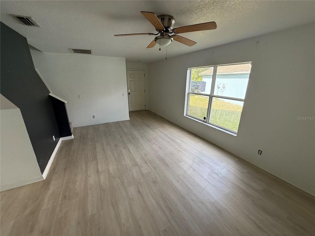 Image 3 of property listing at 4222 DAY BRIDGE PLACE 1400, Ellenton, FL 34222
