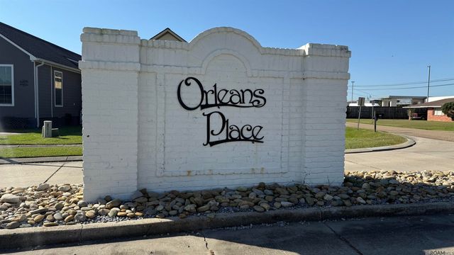 515 S Iberville Ave, Gonzales, LA 70737