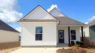 515 S Iberville Ave, Gonzales, LA 70737