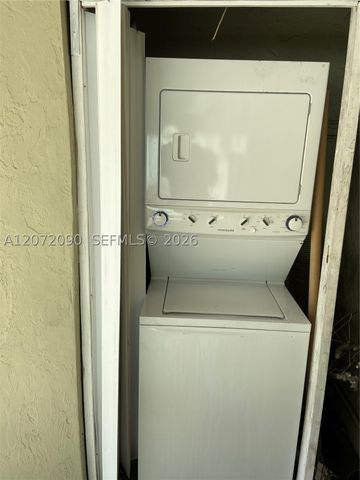 6404 SW 23rd St 1, Miramar, FL 33023