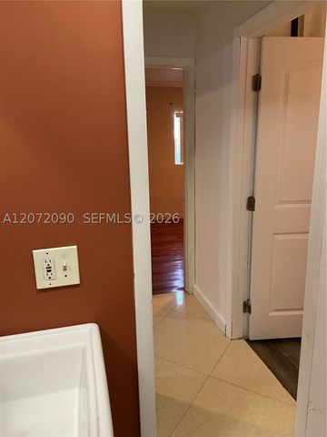6404 SW 23rd St 1, Miramar, FL 33023