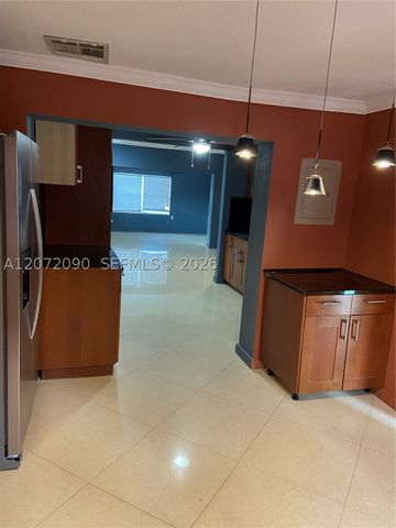 6404 SW 23rd St 1, Miramar, FL 33023