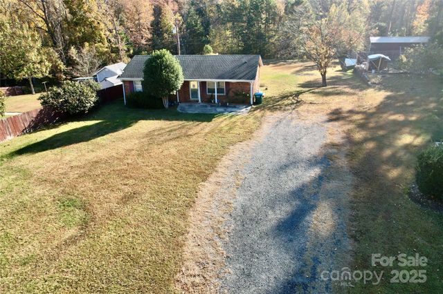 2446 Sam Newell Road, Matthews, NC 28104