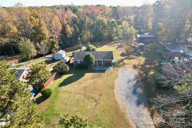 2446 Sam Newell Road, Matthews, NC 28104