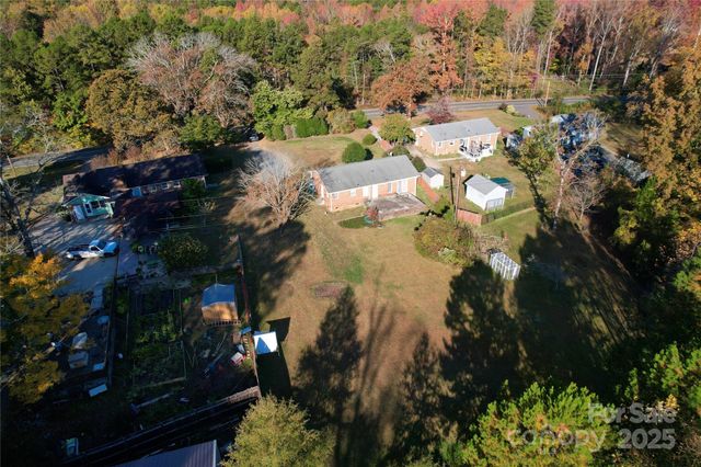 2446 Sam Newell Road, Matthews, NC 28104