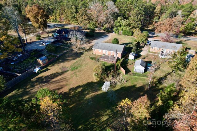 2446 Sam Newell Road, Matthews, NC 28104