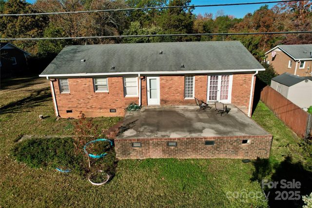 2446 Sam Newell Road, Matthews, NC 28104