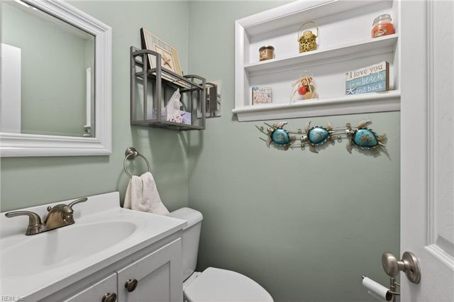 417 Patton LN, Virginia Beach, VA 23452