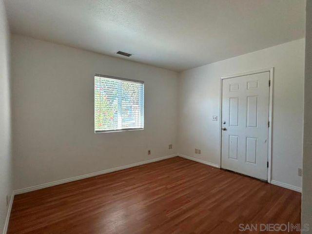 743 Park Pl, Escondido, CA 92025