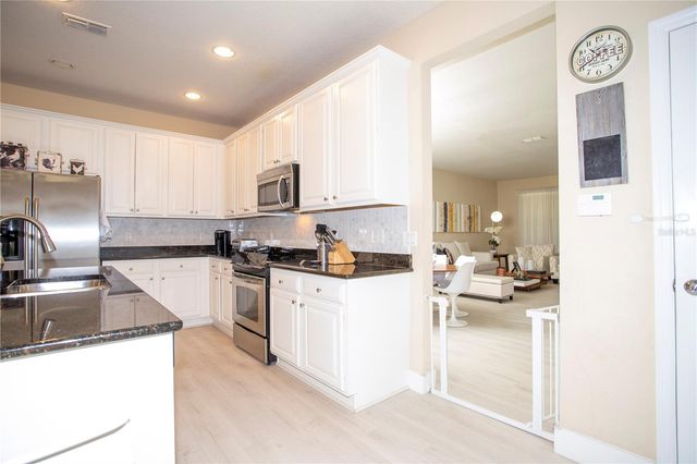 11835 BARLETTA DRIVE, Orlando, FL 32827