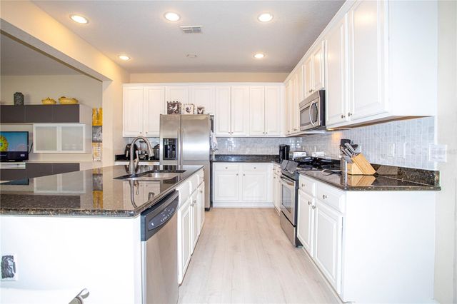 11835 BARLETTA DRIVE, Orlando, FL 32827