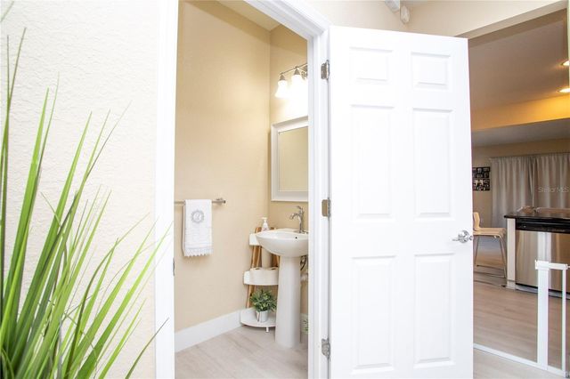 11835 BARLETTA DRIVE, Orlando, FL 32827