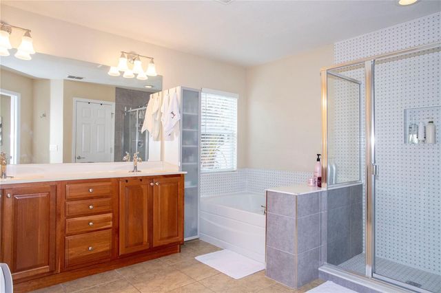 11835 BARLETTA DRIVE, Orlando, FL 32827